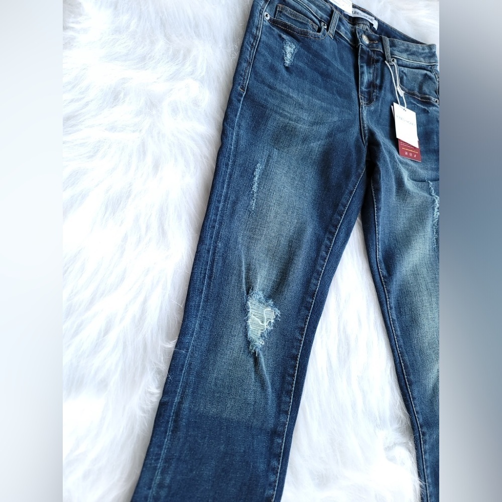 Rubies and Honey - Dark Wash - Skinny Jeans - Picture 11 of 11